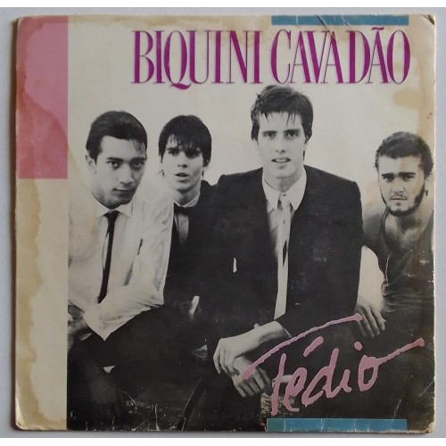 COMPACTO BIQUINI CAVADÃO 