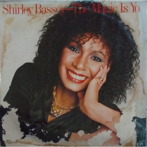 LP-SHIRLEY BASSEY THE MAGIC IS YO